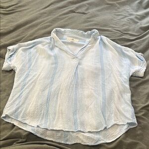 Thread and supply linen blend top